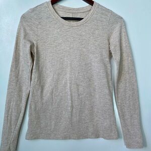J. Crew Heathered Beige Long Sleeve Girlfriend Tee XS